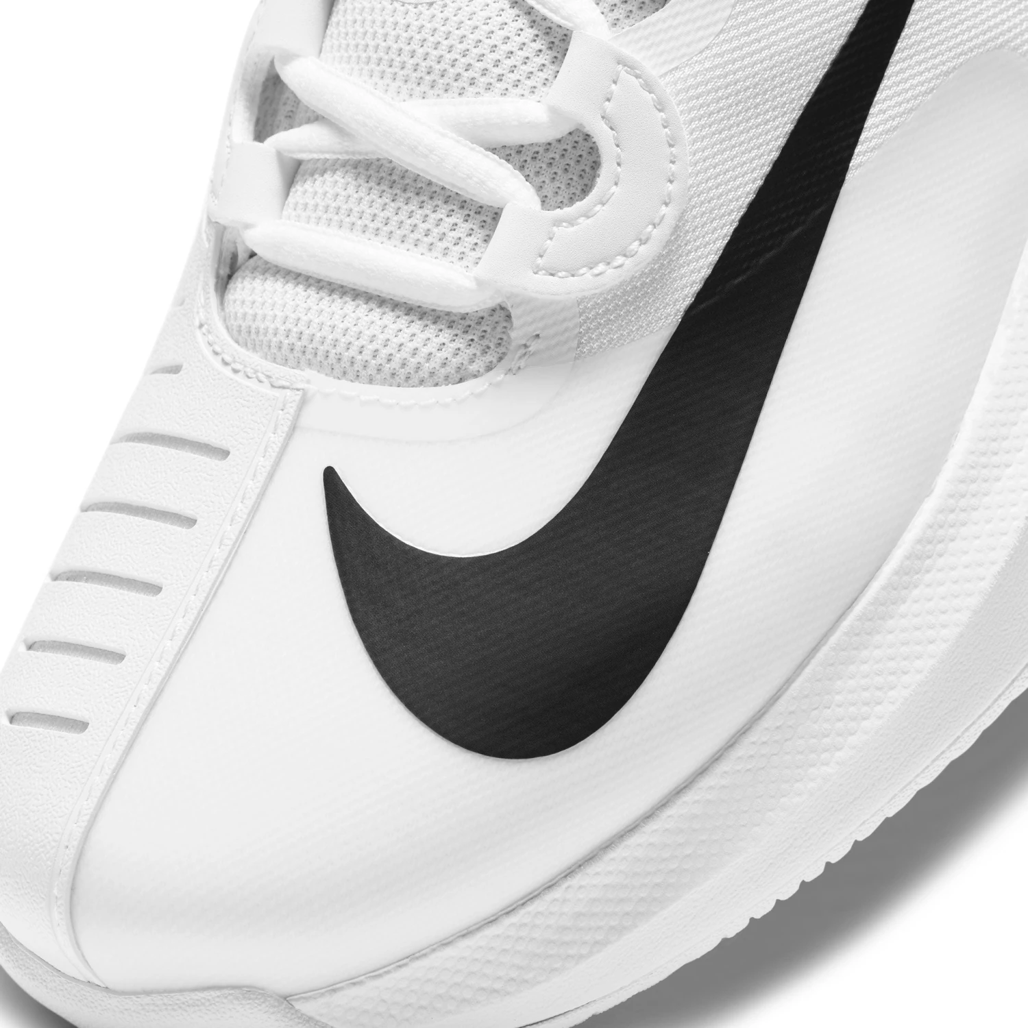 Nike Air Zoom GP Turbo Men's Tennis Shoe (White/Black) 6 Nike Air Zoom GP Turbo Men's Tennis Shoe (White/Black) - Image 4