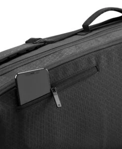 Wilson Clash V3 3 Pack Racquet Bag (Black/Infrared) -Tennipro Store cq5dam.web .1200.1200 42