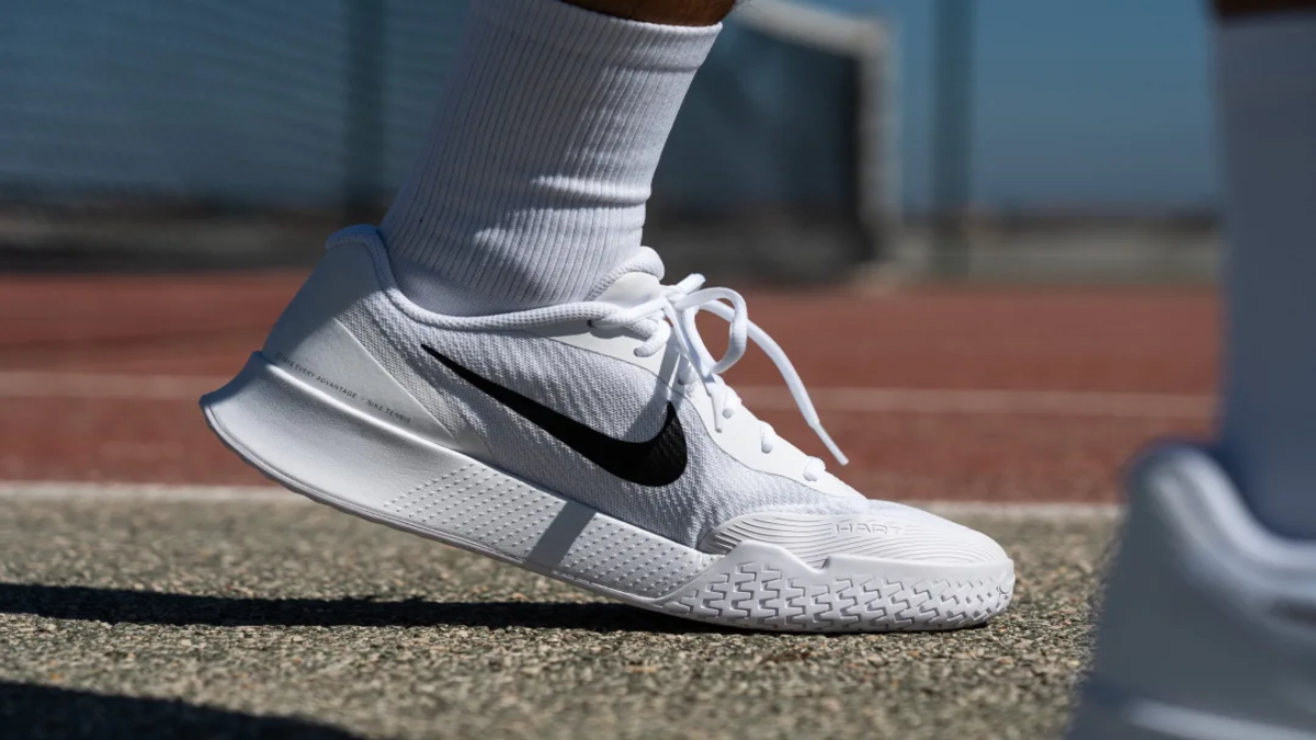 Tennipro Store 4 Tennipro Store -Tennipro Store Nike Vapor Lite 3 Giay tennis hieu nang tot gia de tiep can